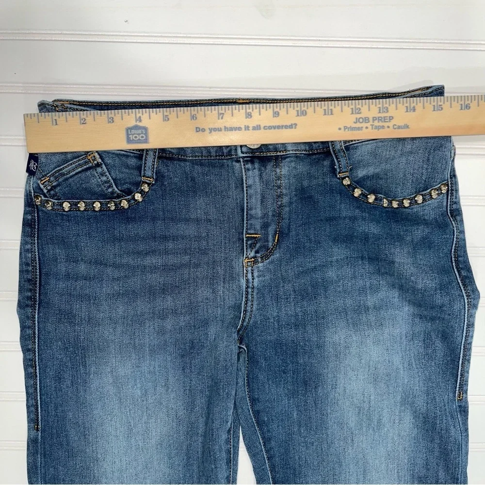 Rock & Republic Size 10 Studded Skull Pocket Denim Statement Jeans